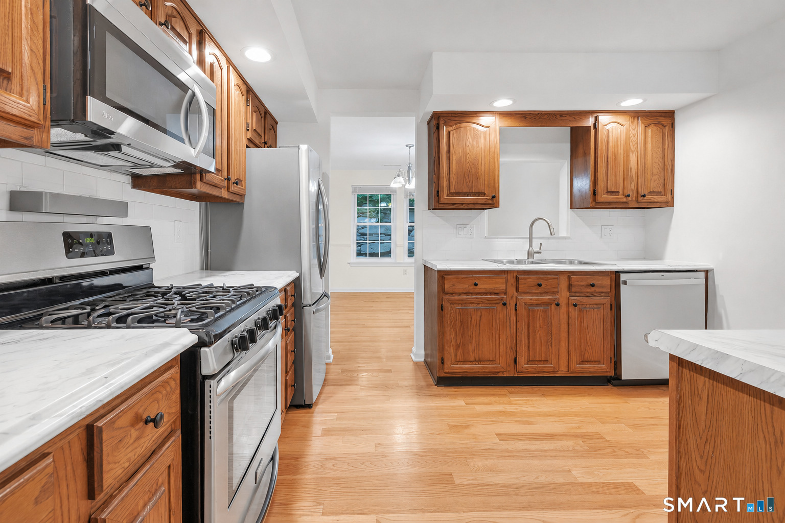 259 Mayfield Drive Trumbull CT 06611