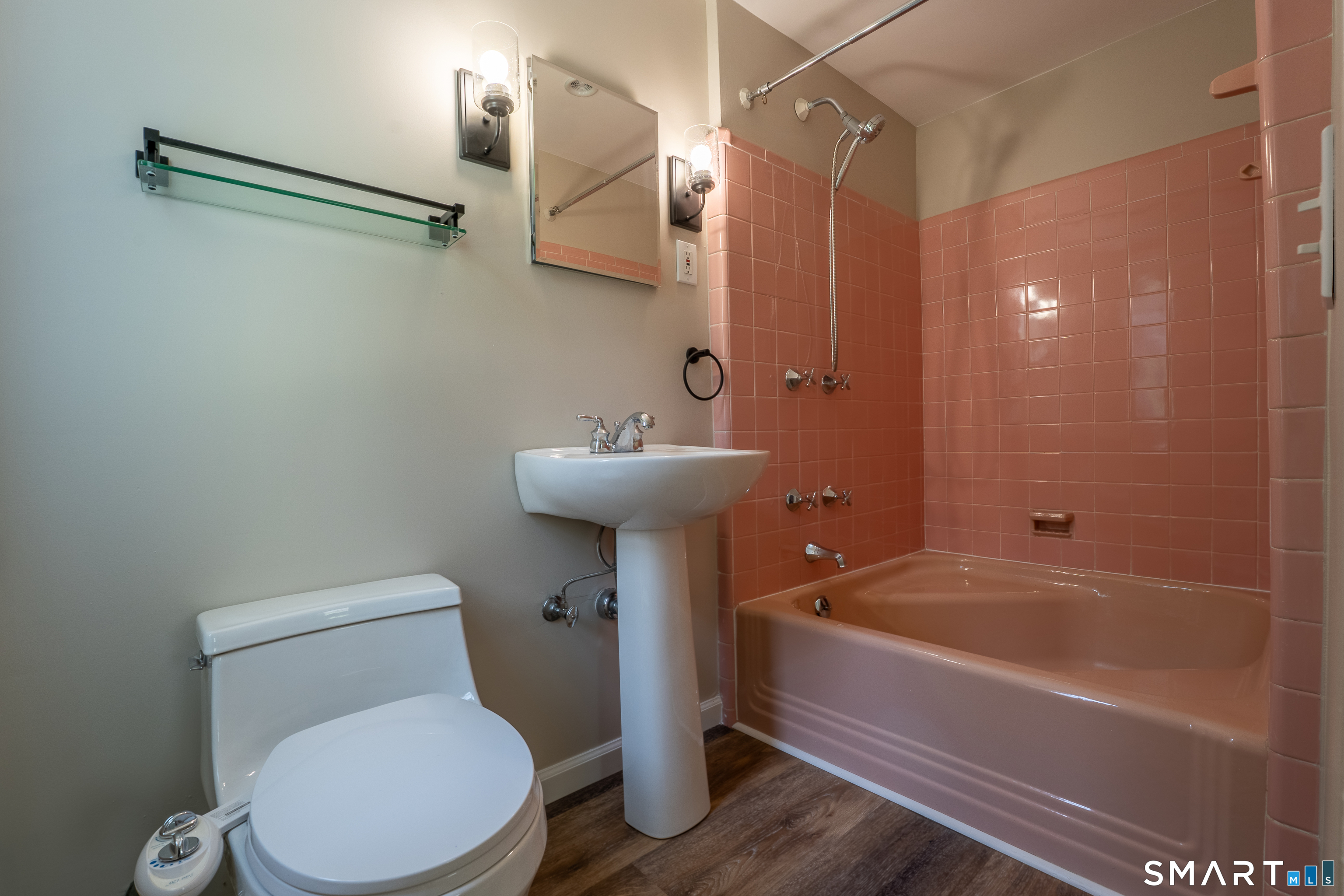 30 Hillsboro Drive West Hartford CT 06107