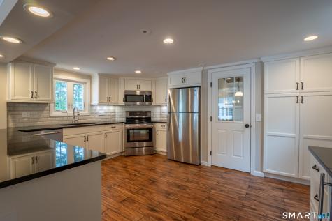 30 Hillsboro Drive West Hartford CT 06107