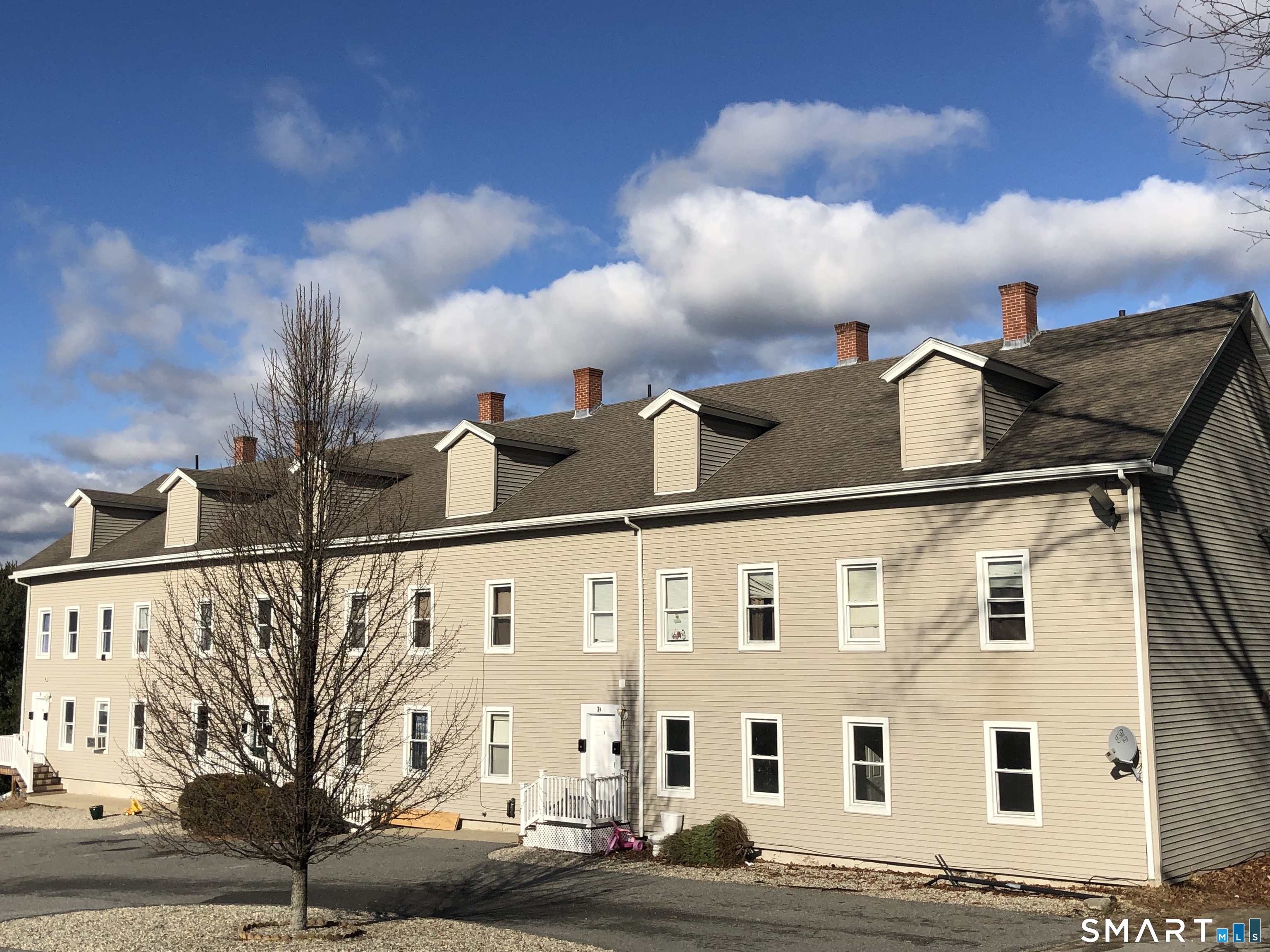 7 Market Lane Thompson CT 23677