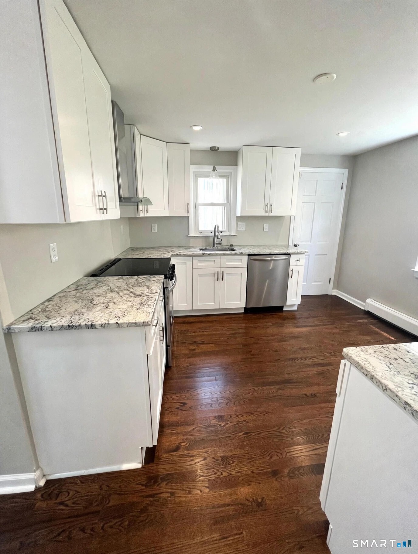 236 Goldenrod Avenue Bridgeport CT 06606