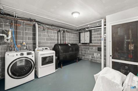 412 Main Street New Canaan CT 06840