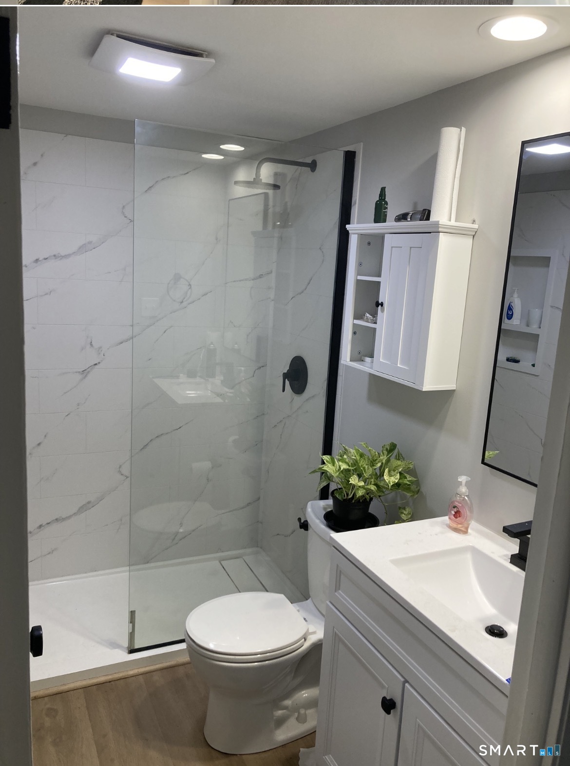 87 East Street Windsor CT 06095