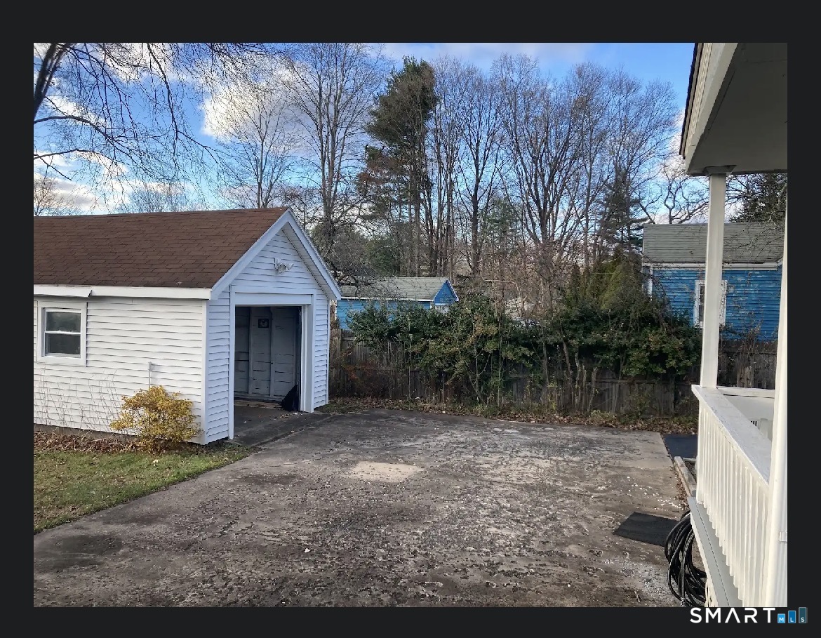 87 East Street Windsor CT 06095