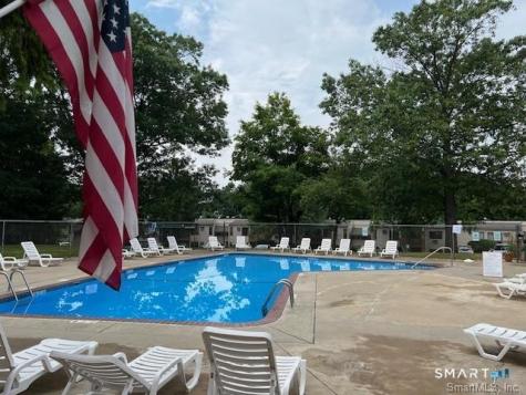 4 Woodland Drive Cromwell CT 06416