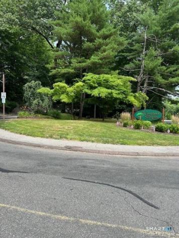 4 Woodland Drive Cromwell CT 06416