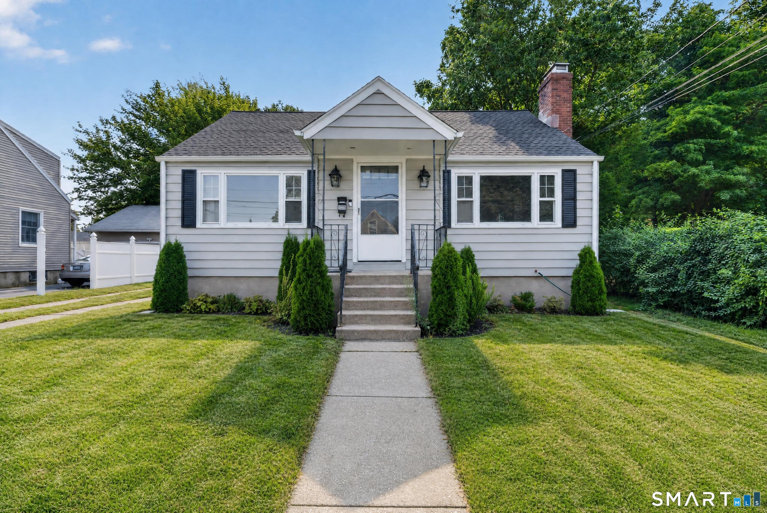 11 Stratfield Place Bridgeport CT 06606
