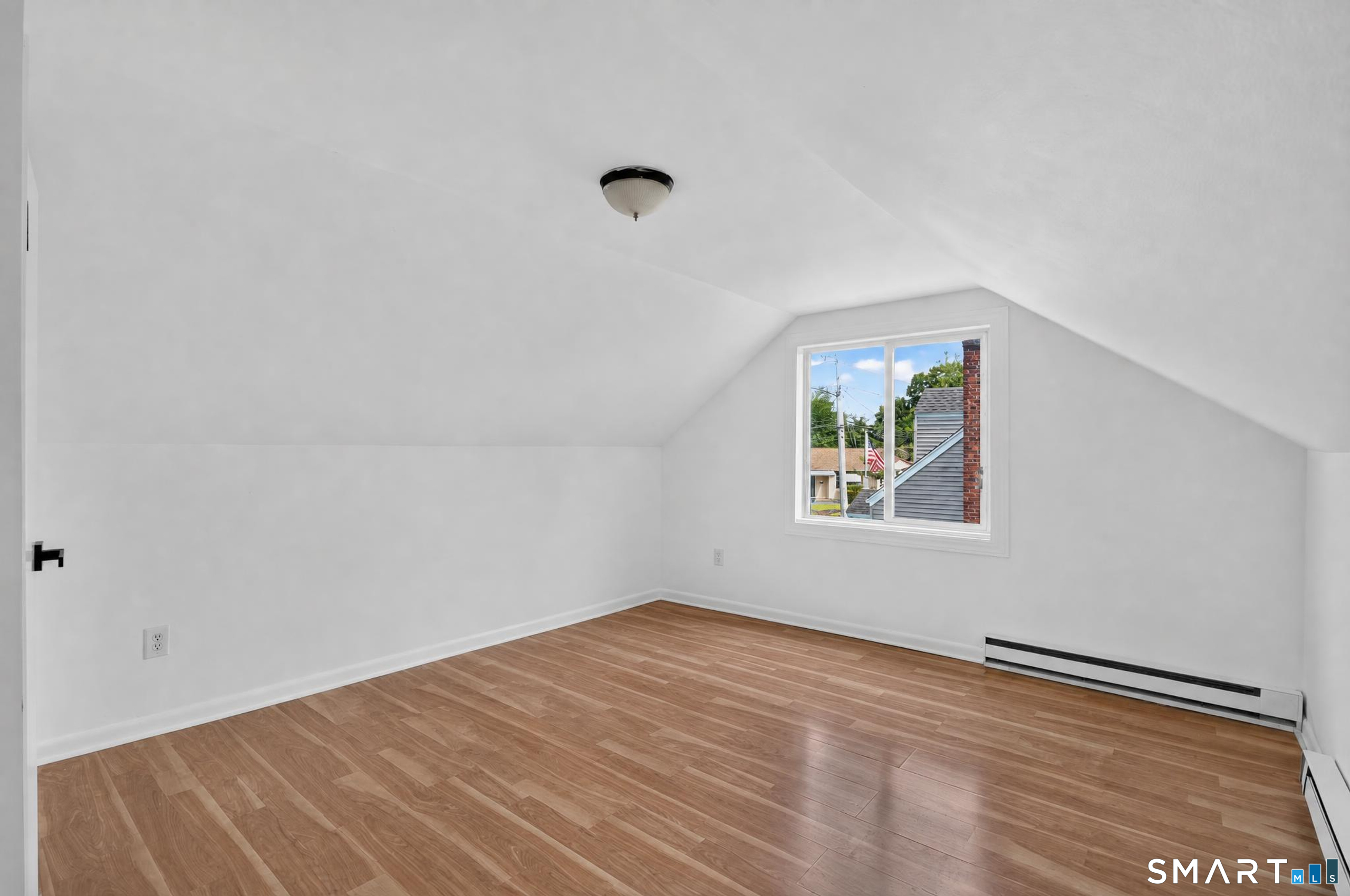 11 Stratfield Place Bridgeport CT 06606