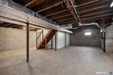 11 Stratfield Place Bridgeport CT 06606
