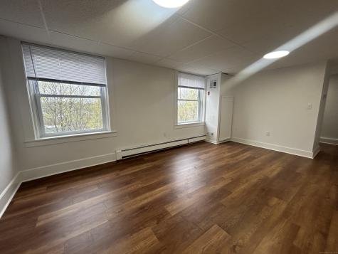 156 Garfield Avenue New London CT 06320