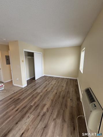 4 Warwick Street New Haven CT 06513