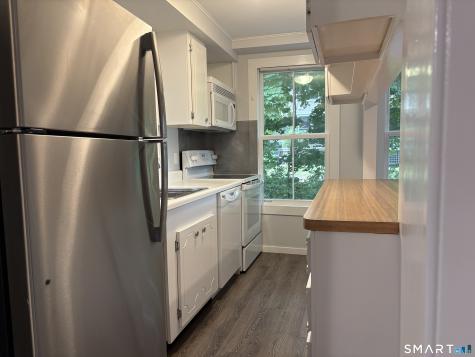 21 West Lane Ridgefield CT 06877