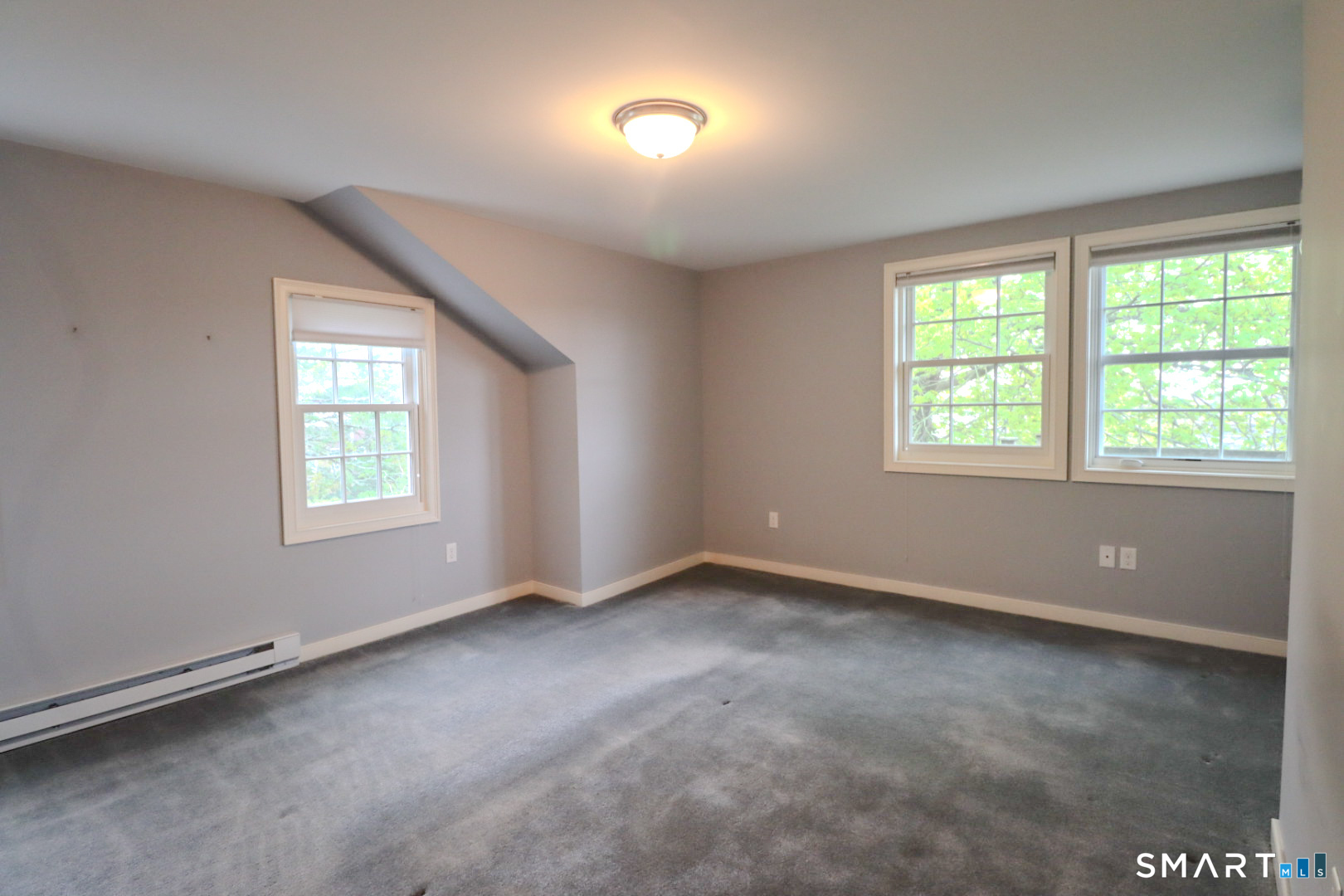 9 Brewer Street New London CT 06320