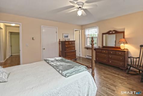185 Melba Street Milford CT 06460