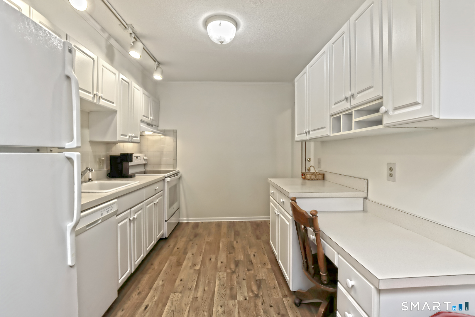 185 Melba Street Milford CT 06460