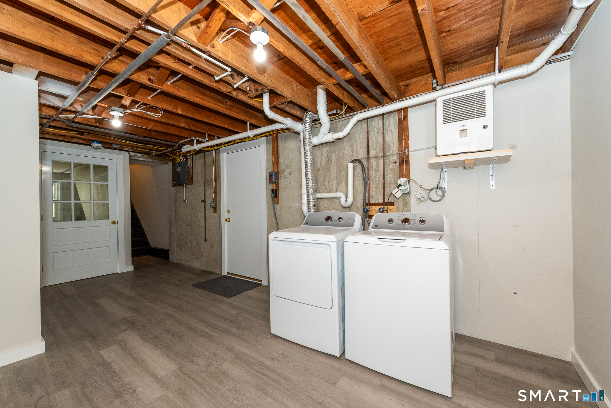 208 Route 80 Killingworth CT 06419