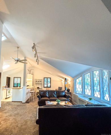 14 Hillspoint Road Westport CT 06880