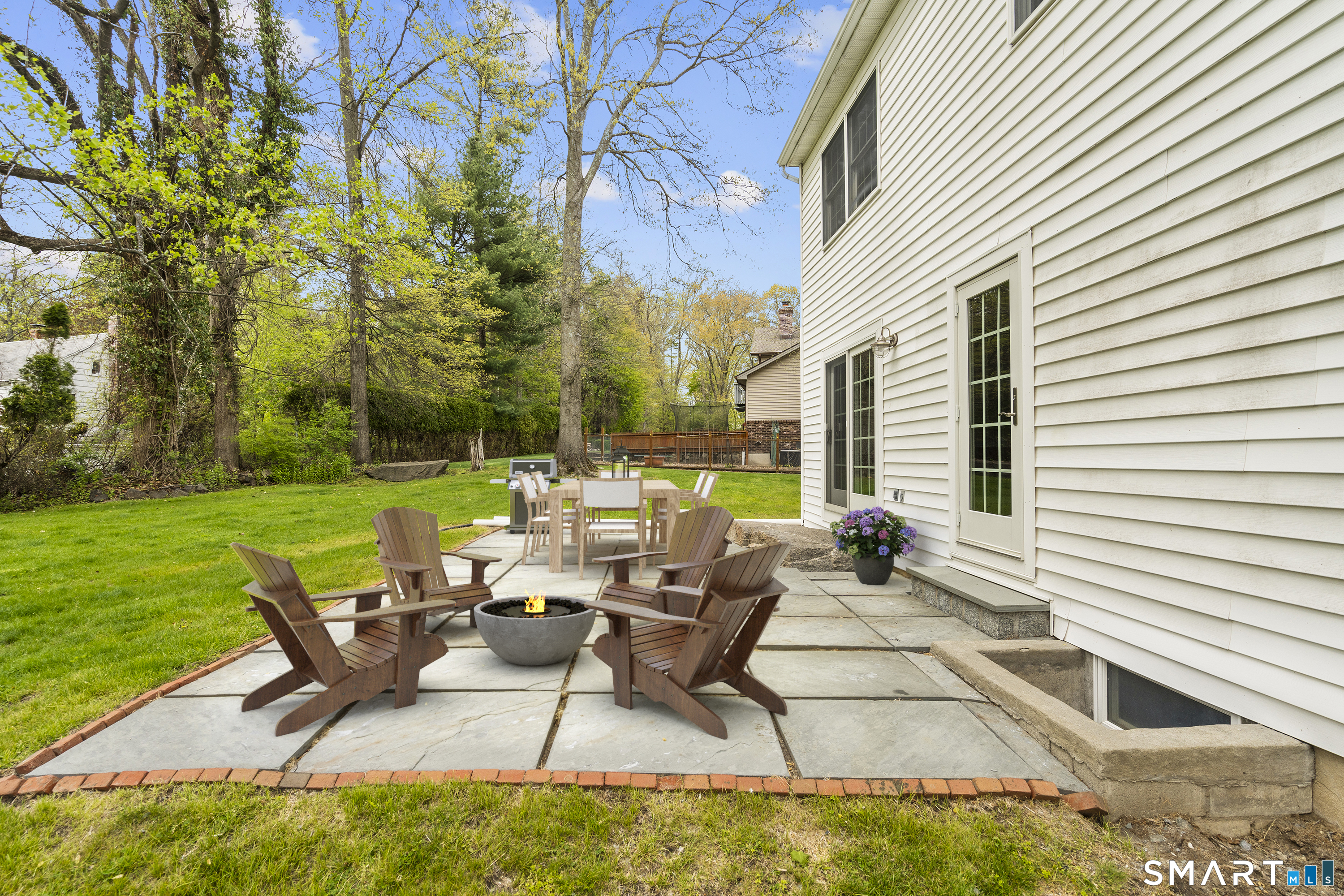 12 Westwood Place Stamford CT 06902