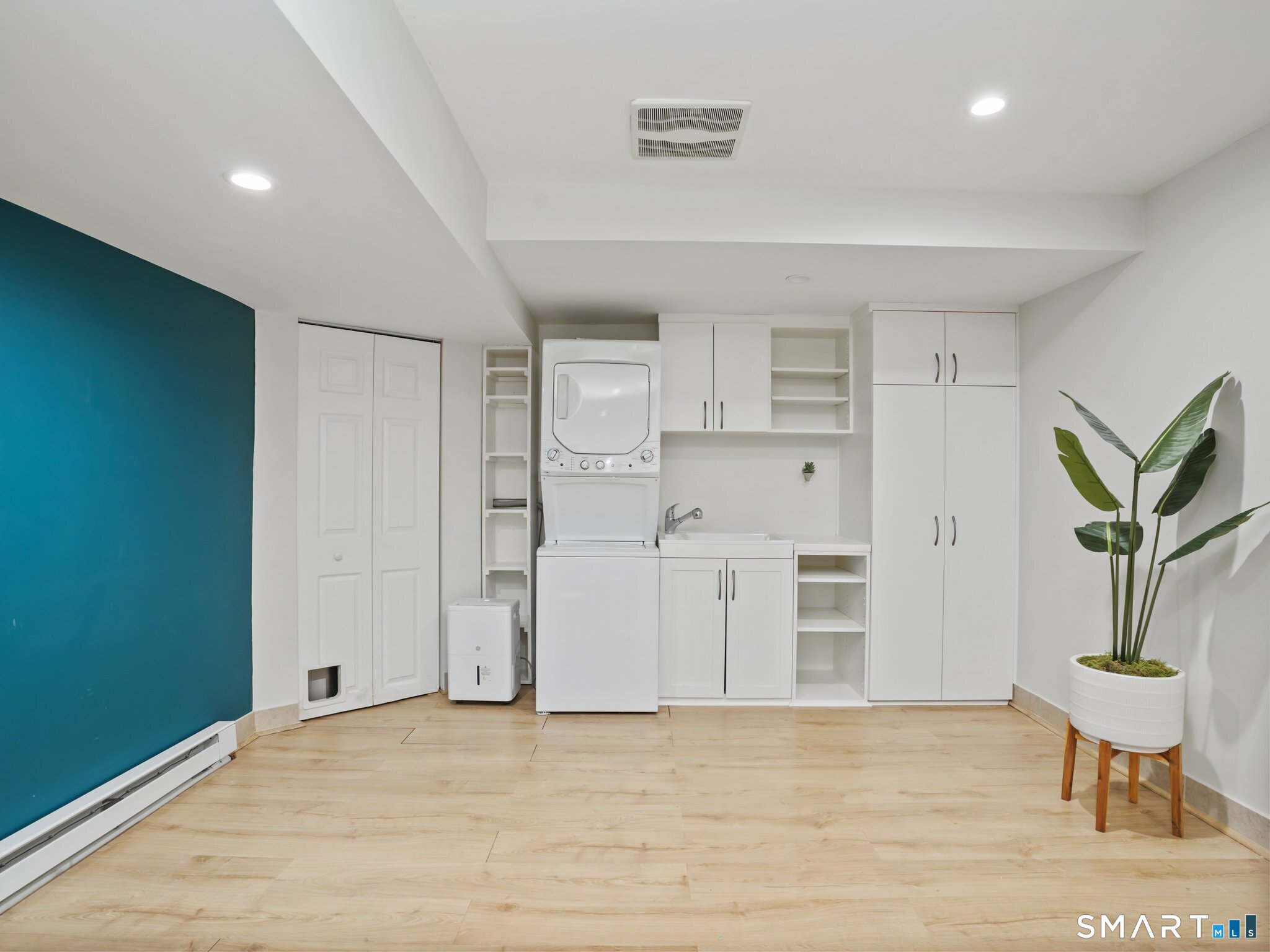 61 Riverside Avenue Norwalk CT 06850