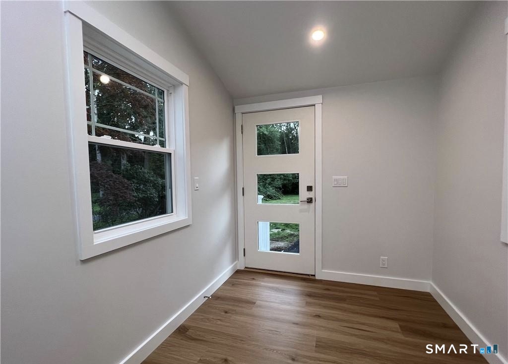429 Round Hill Road Fairfield CT 06824