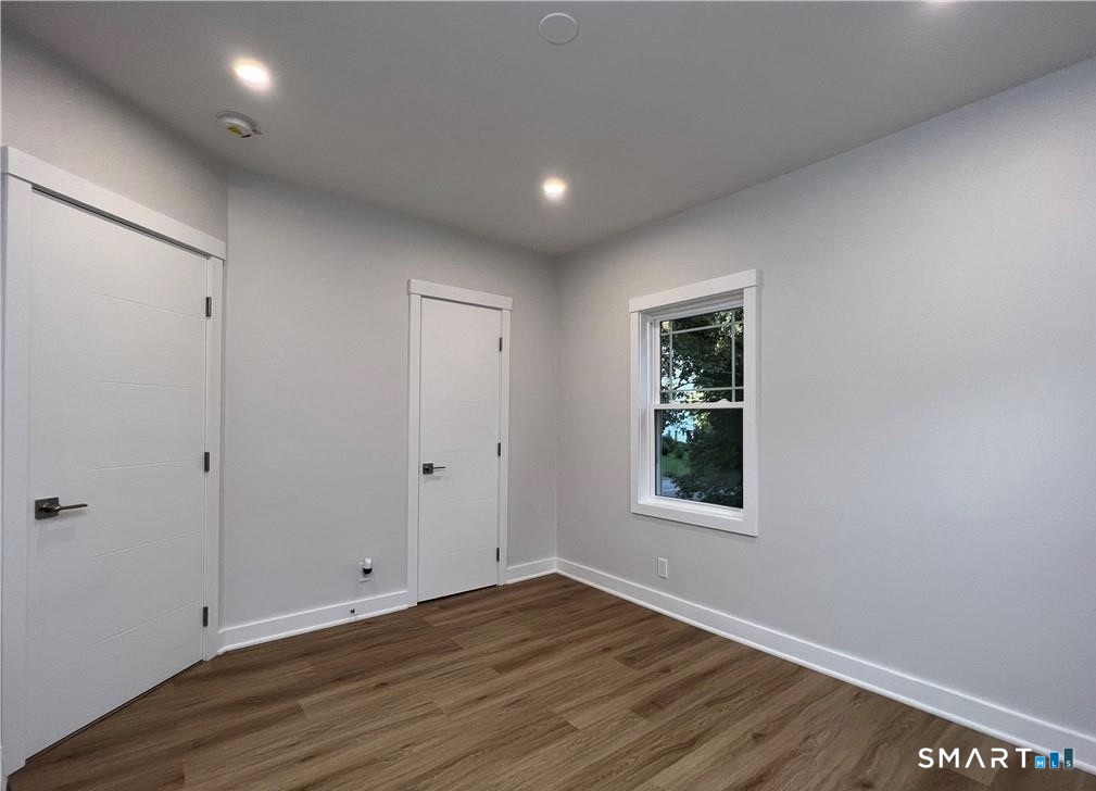 429 Round Hill Road Fairfield CT 06824