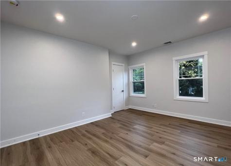 429 Round Hill Road Fairfield CT 06824