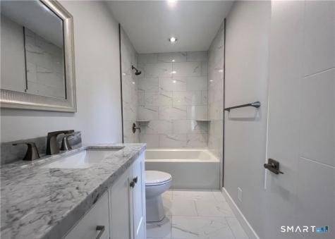 429 Round Hill Road Fairfield CT 06824