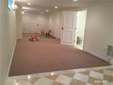 5 Oakland Terrace Darien CT 06820