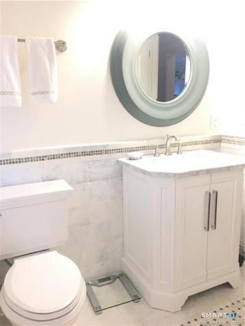5 Oakland Terrace Darien CT 06820