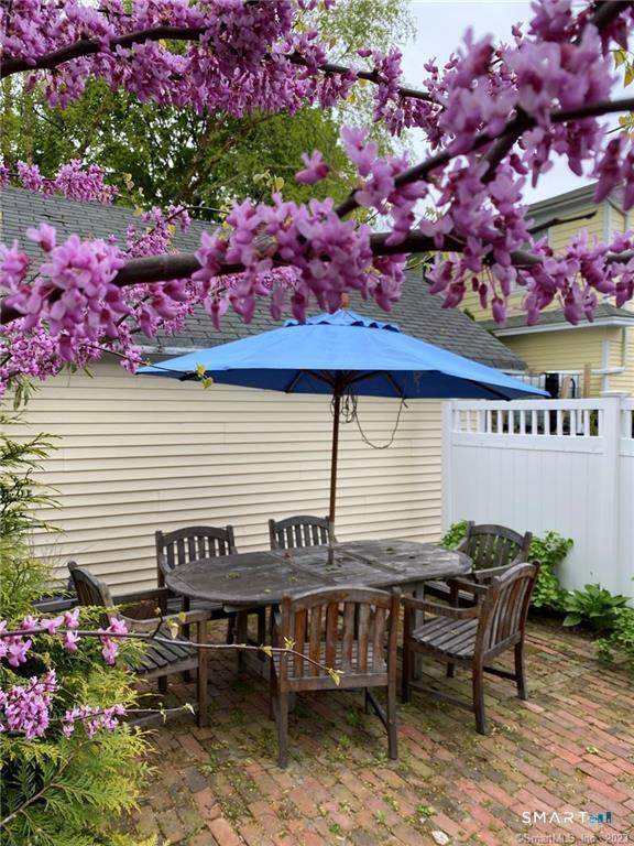 5 Oakland Terrace Darien CT 06820