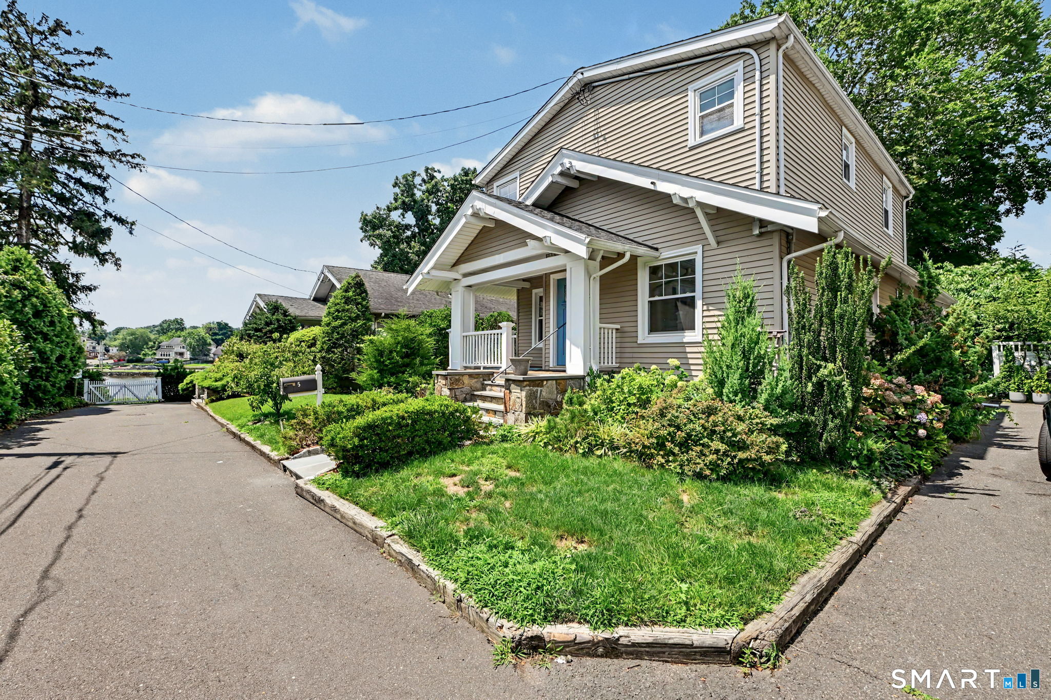 5 Oakland Terrace Darien CT 06820