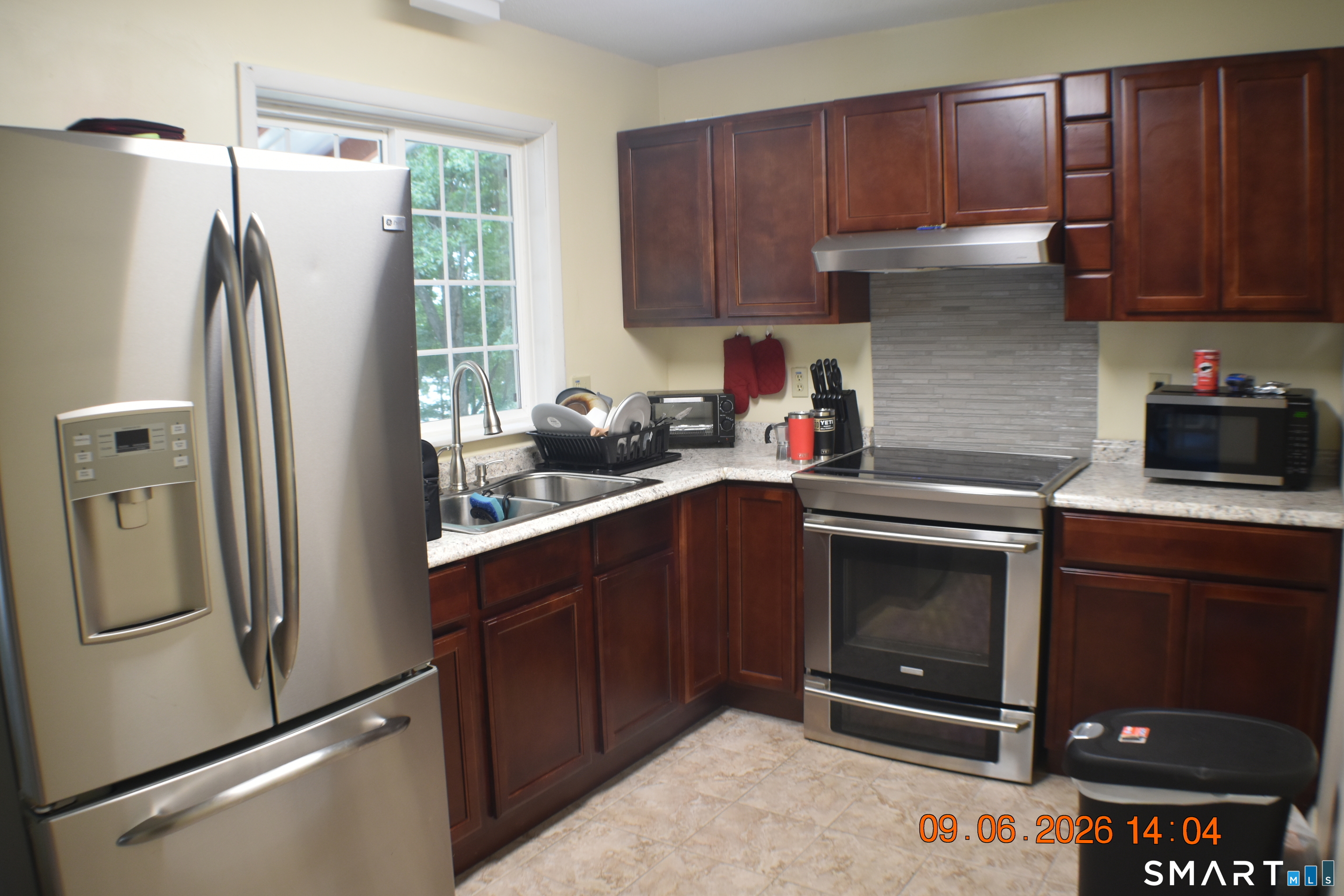 32 Garden Hill Circle Waterbury CT 06704