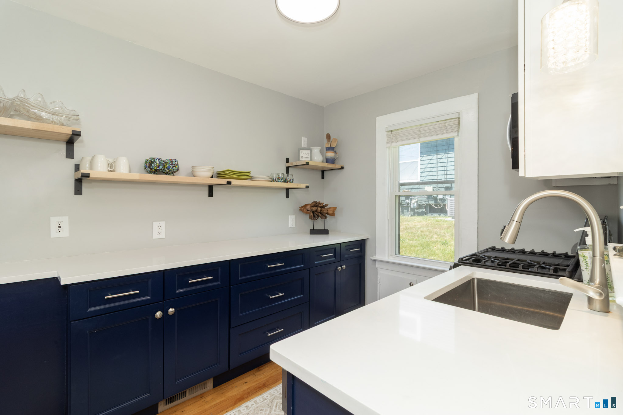 9 Seaview Avenue West Haven CT 06516
