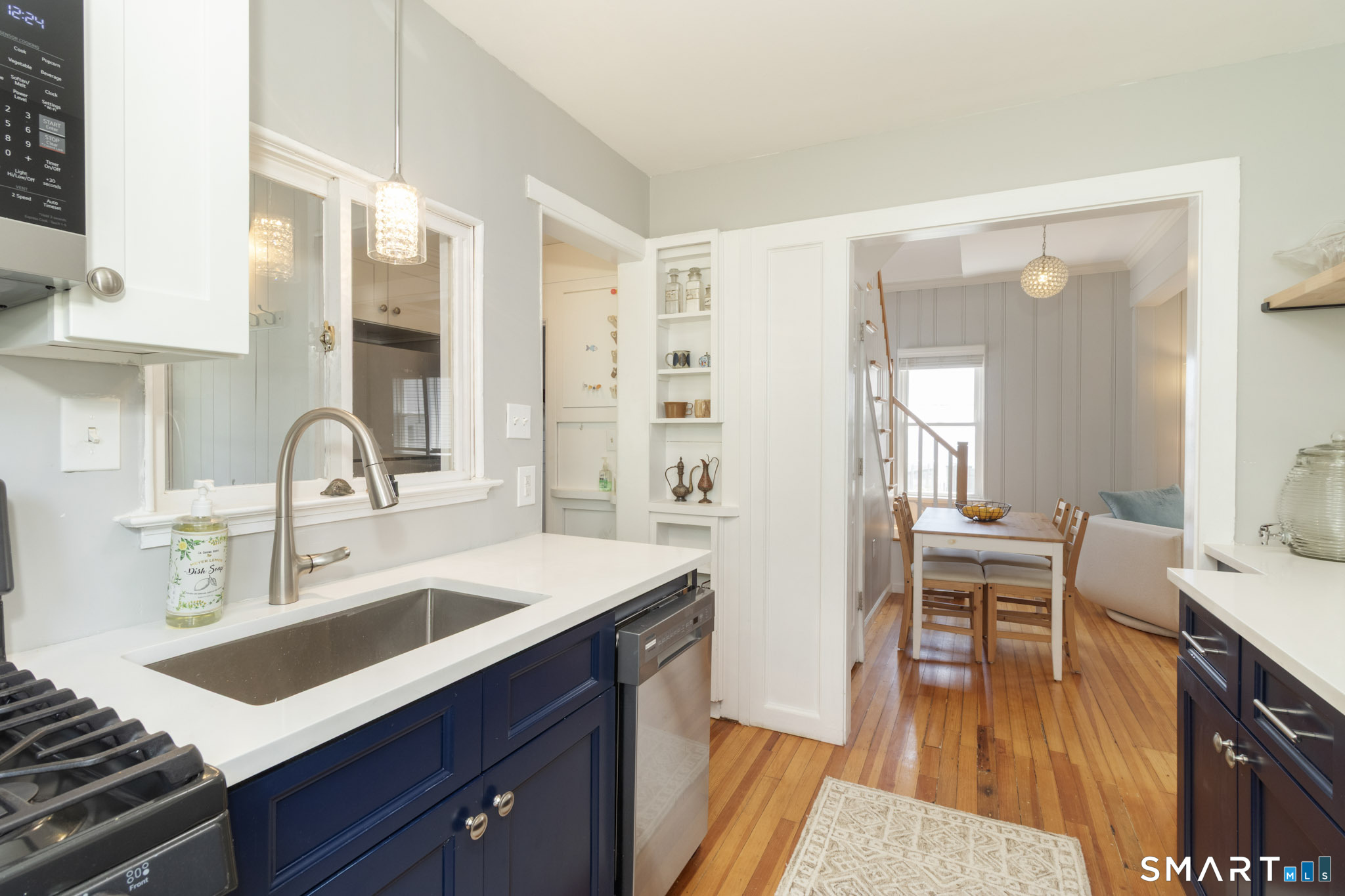 9 Seaview Avenue West Haven CT 06516