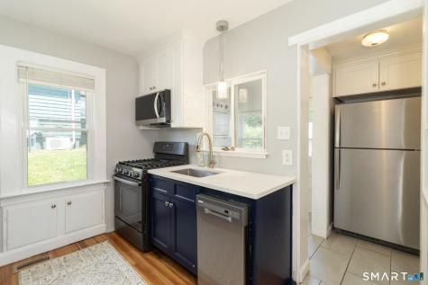 9 Seaview Avenue West Haven CT 06516