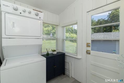 9 Seaview Avenue West Haven CT 06516