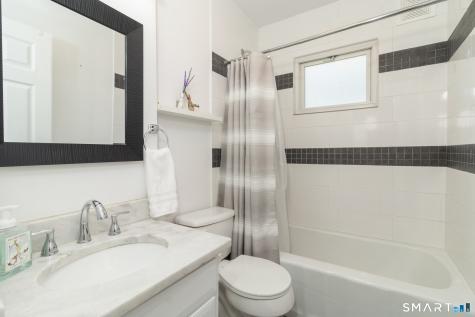 9 Seaview Avenue West Haven CT 06516