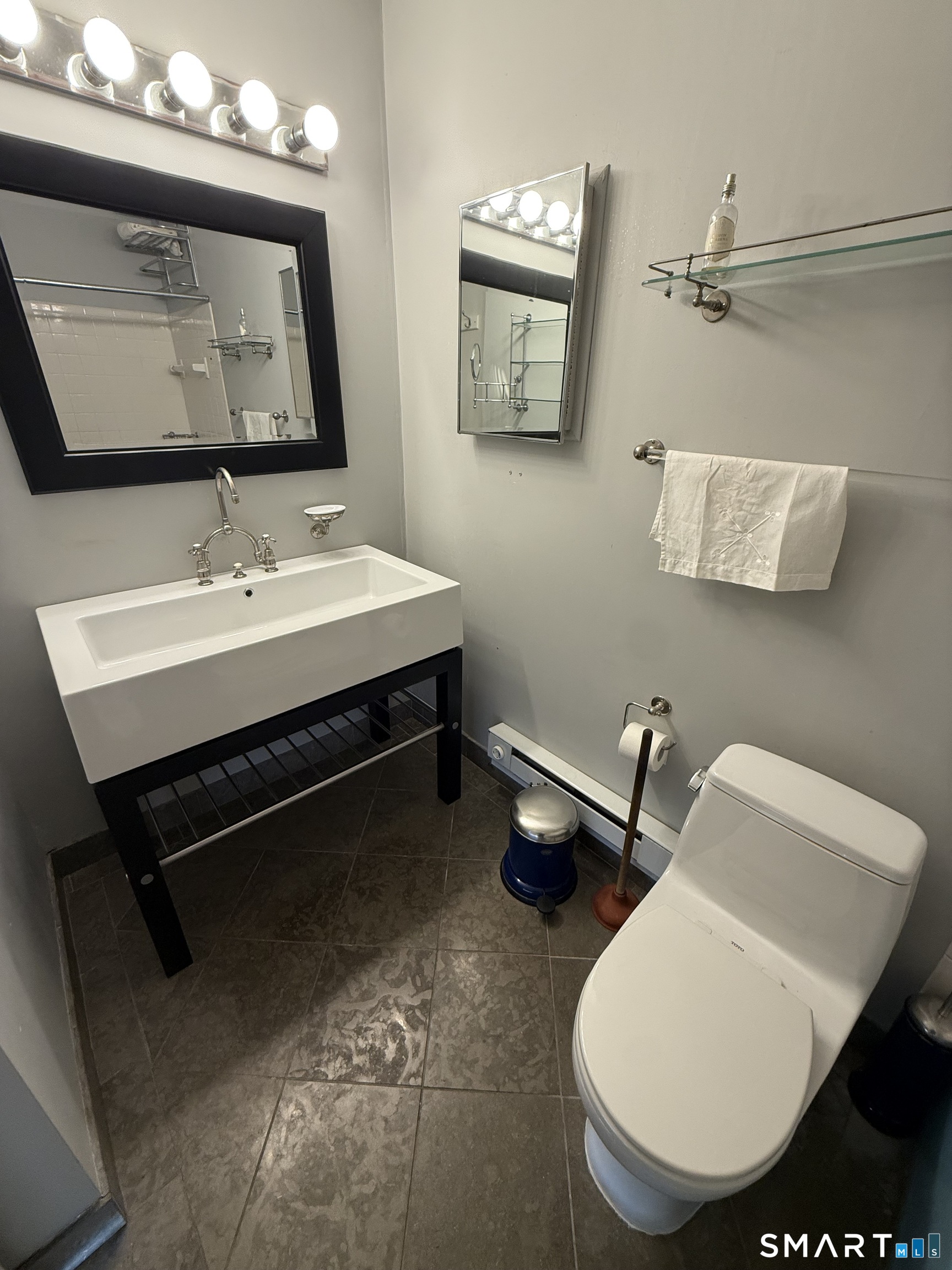 50 Birdseye Street Stratford CT 06615