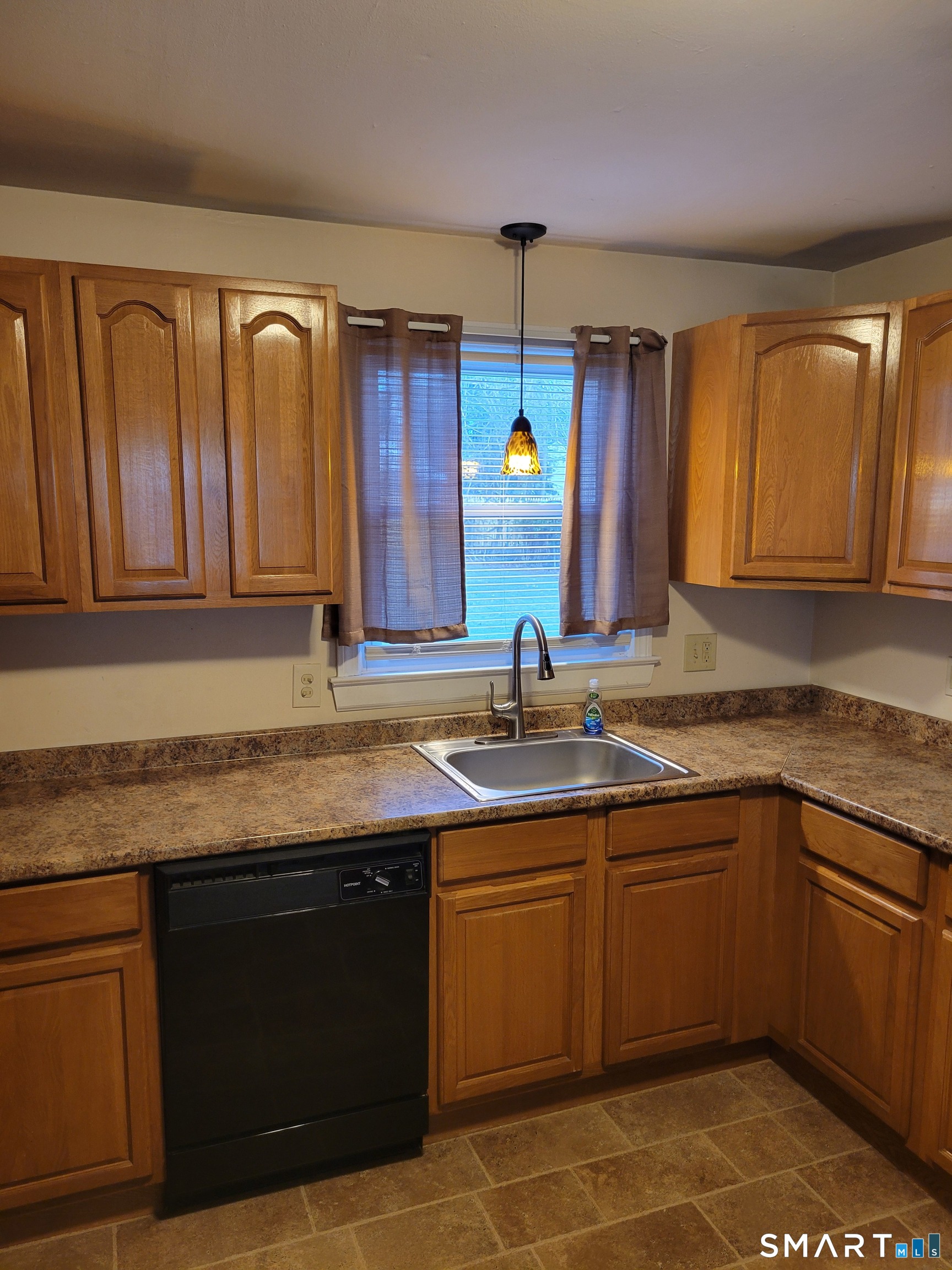 16 Baldwin Road Hamden CT 06514