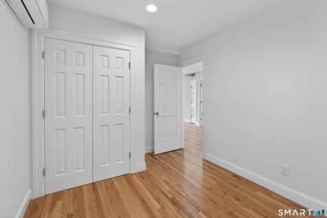 138 Bank Street New London CT 06320