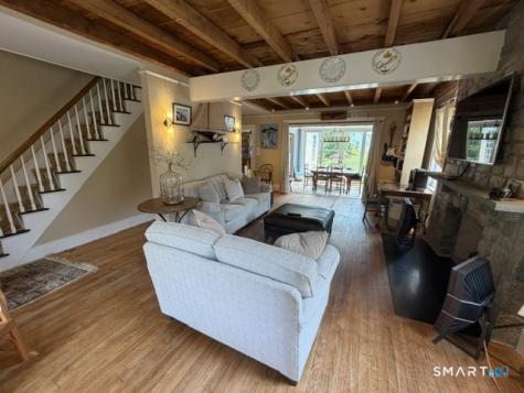 14 Pearl Street Groton CT 06355