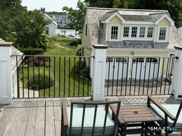 14 Pearl Street Groton CT 06355