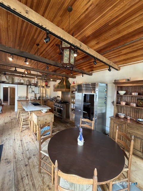 14 Pearl Street Groton CT 06355