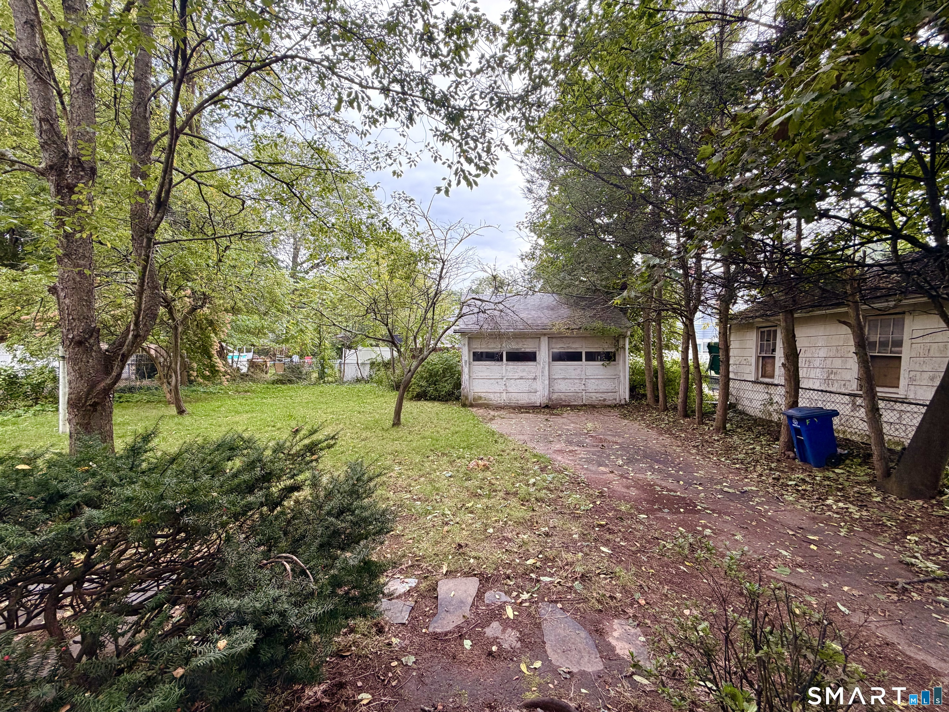 35 Glen Road New Haven CT 06511