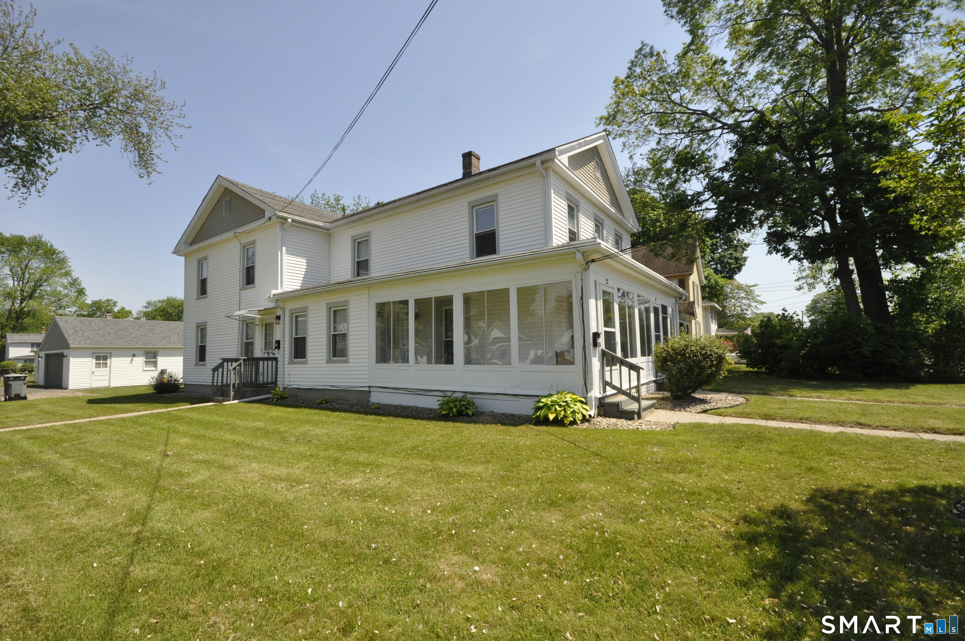 12 Park Street Plainville CT 06062
