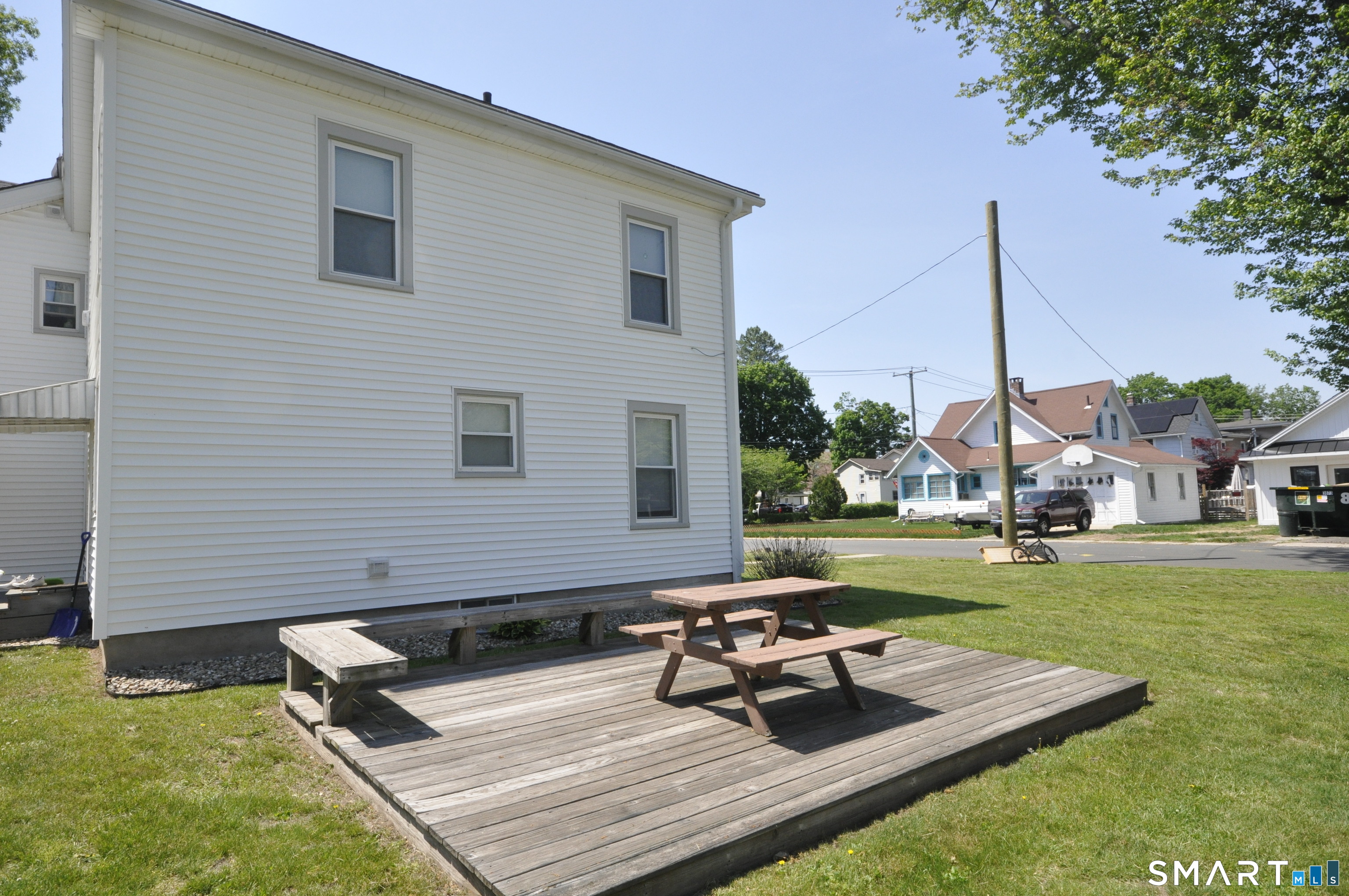 12 Park Street Plainville CT 06062