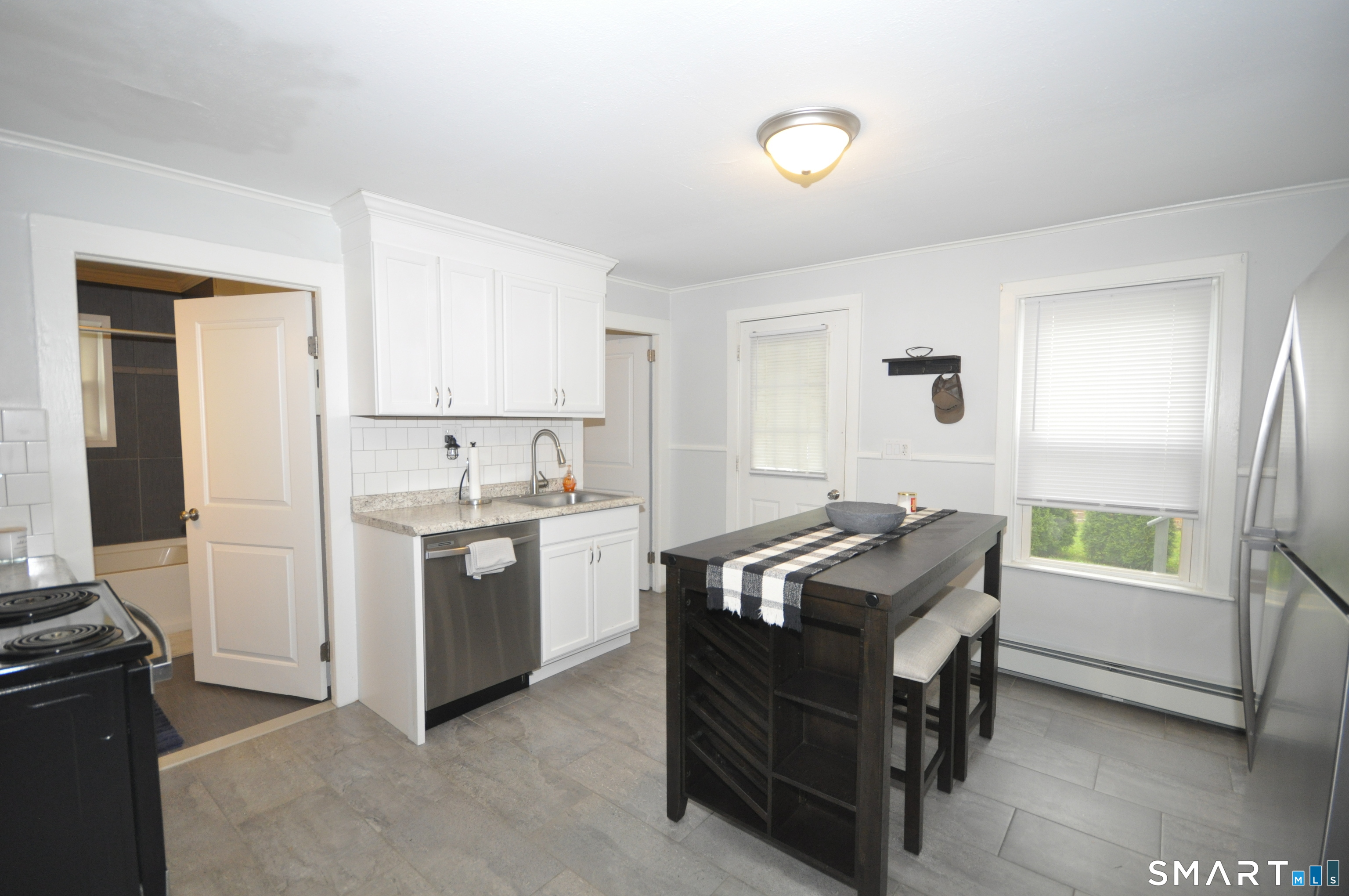 12 Park Street Plainville CT 06062