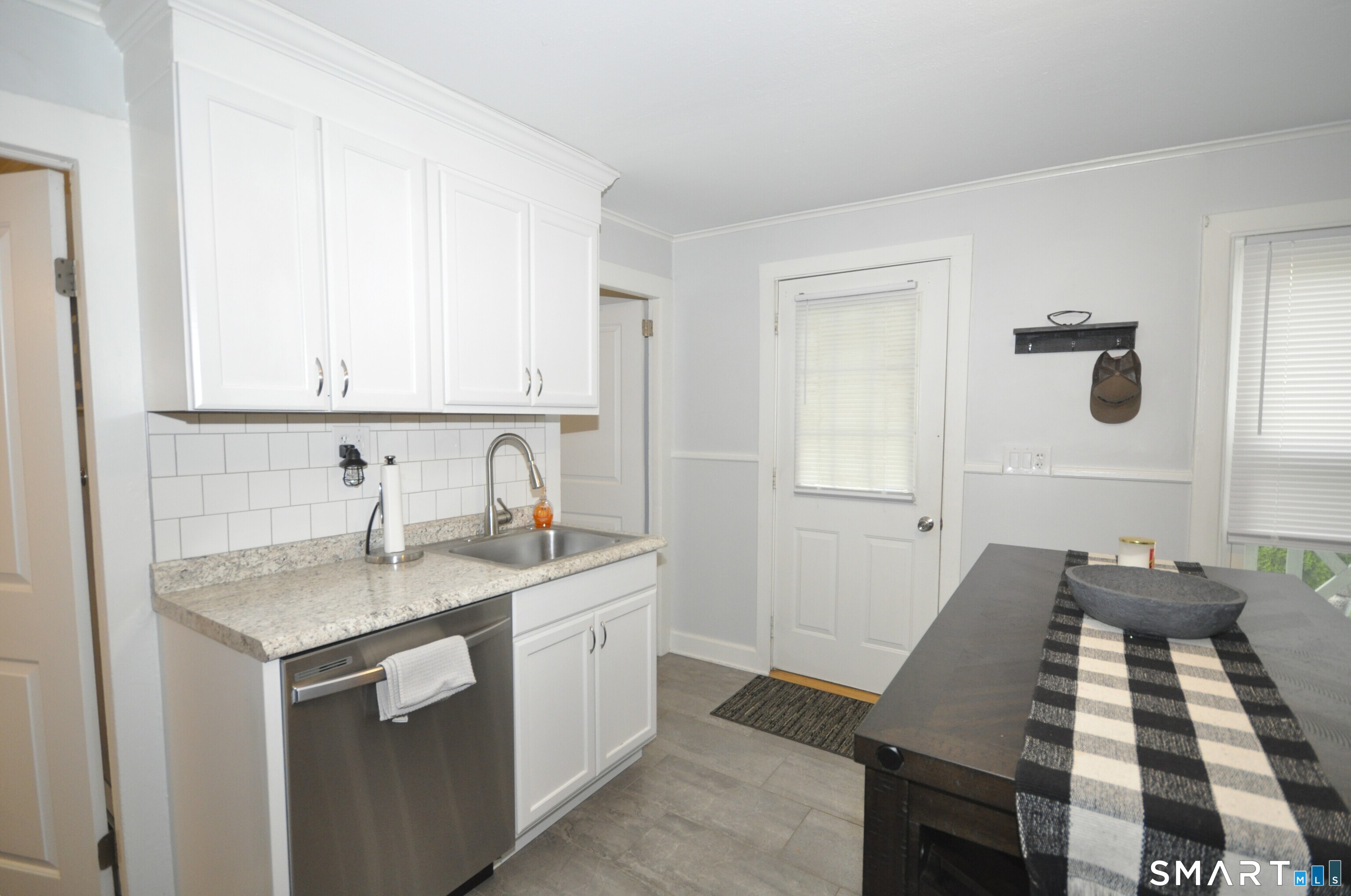 12 Park Street Plainville CT 06062