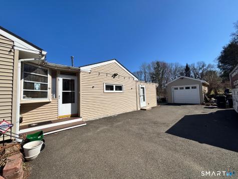 394 Clintonville Road North Haven CT 06473