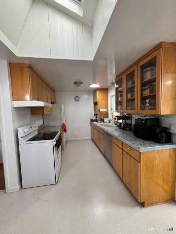 394 Clintonville Road North Haven CT 06473